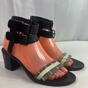 Pour la Victoire Dagney Double-Buckle City Sandal
